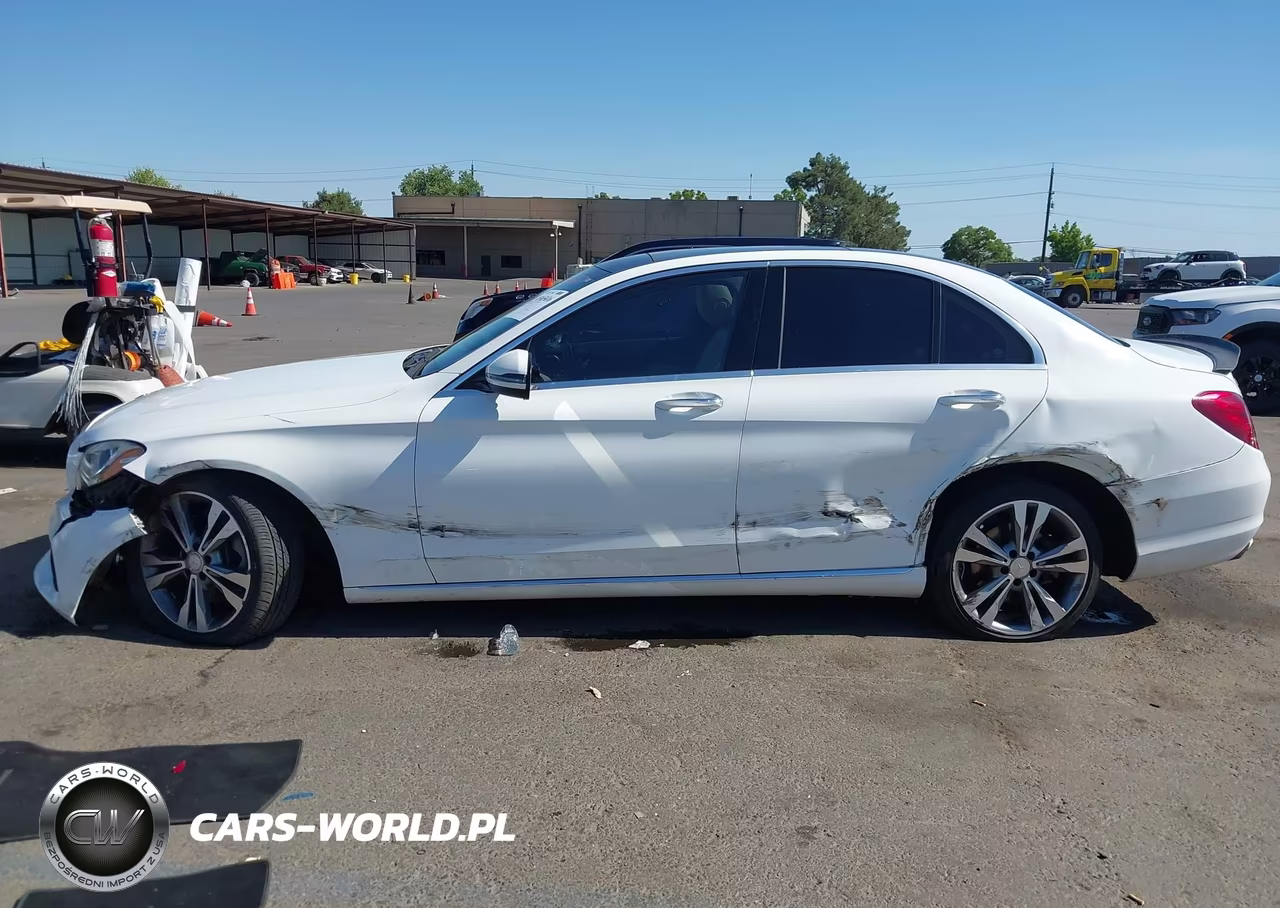 2016 Mercedes-Benz C 300 VIN:55SWF4JB3GU158861 - 14