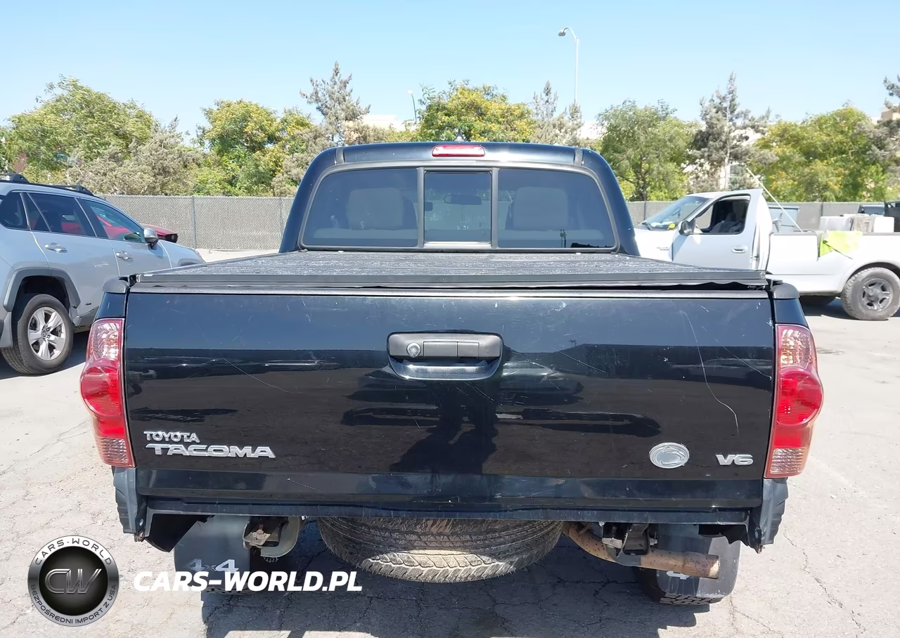 2012 Toyota Tacoma Base V6 VIN:3TMLU4EN6CM087854 - 17