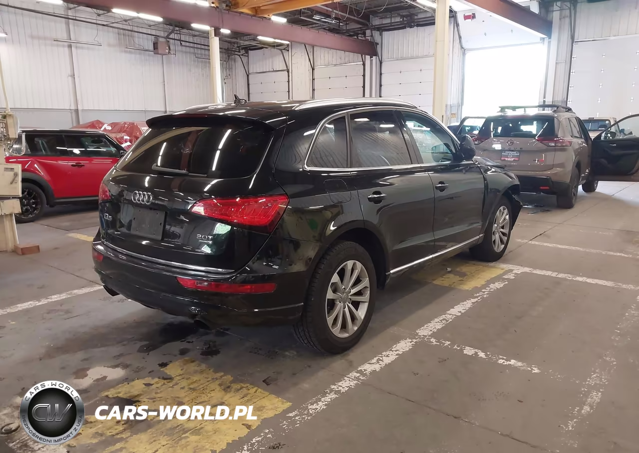 2015 Audi Q5 2.0T Premium VIN:WA1LFAFP2FA082378 - 4