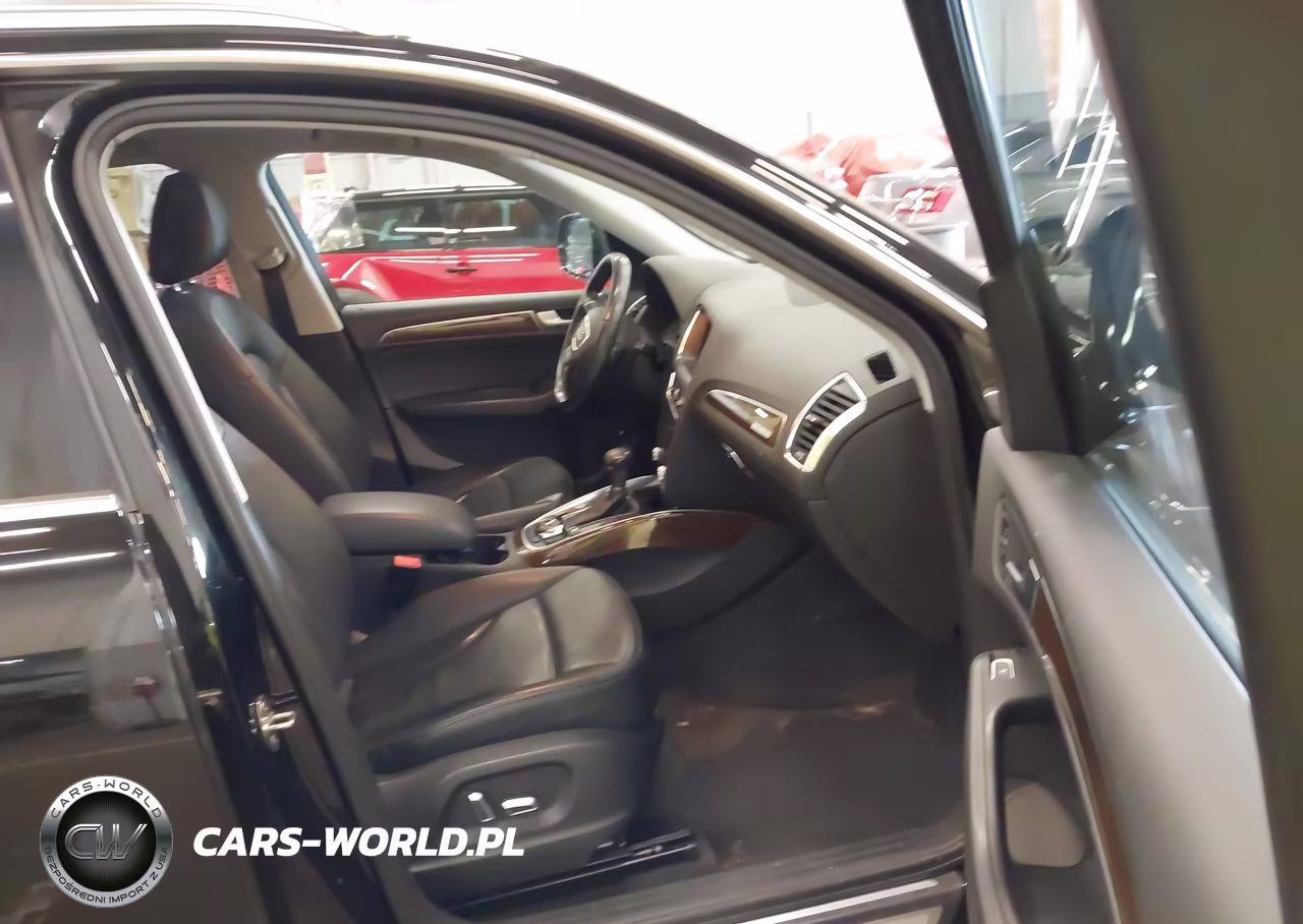 2015 Audi Q5 2.0T Premium VIN:WA1LFAFP2FA082378 - 5