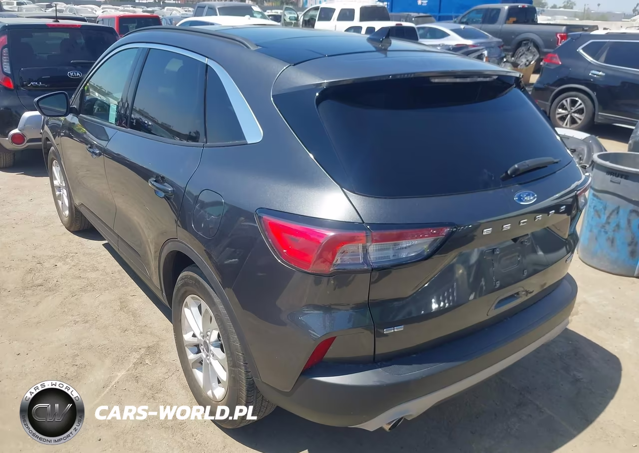 2020 Ford Escape Se VIN:1FMCU0G65LUA35301 - 3