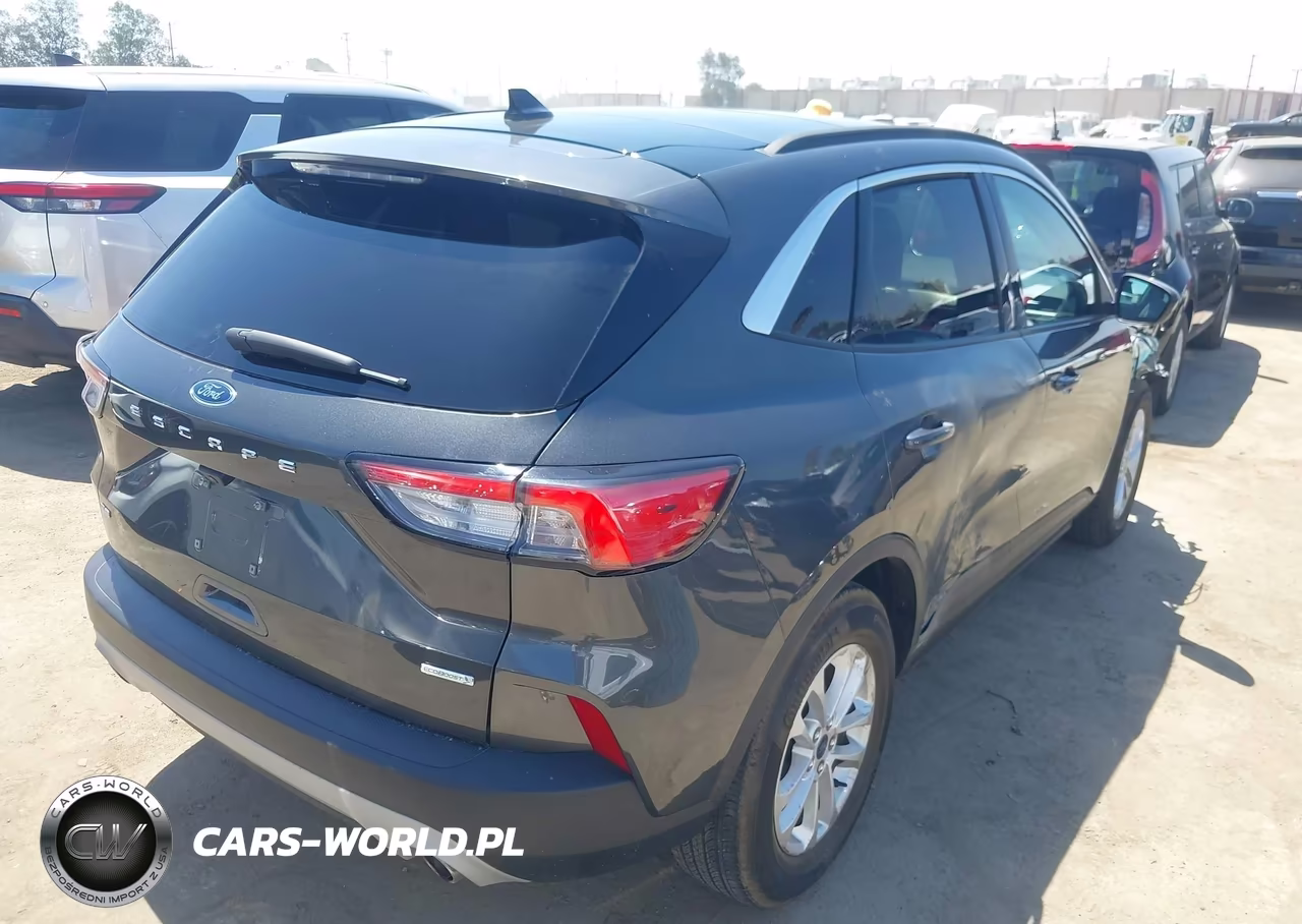 2020 Ford Escape Se VIN:1FMCU0G65LUA35301 - 4