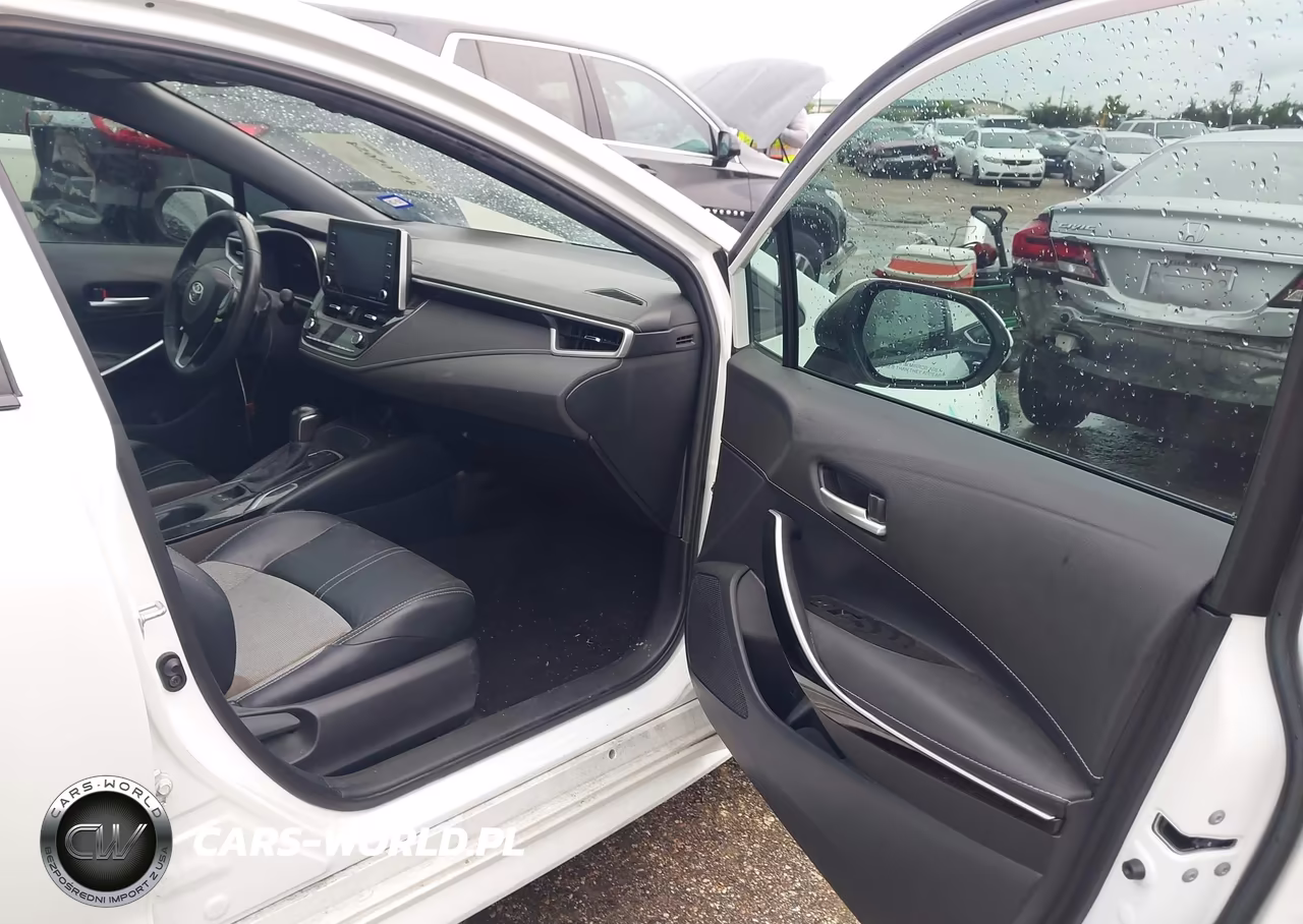 2021 Toyota Corolla Xse VIN:JTNC4MBE1M3108483 - 5