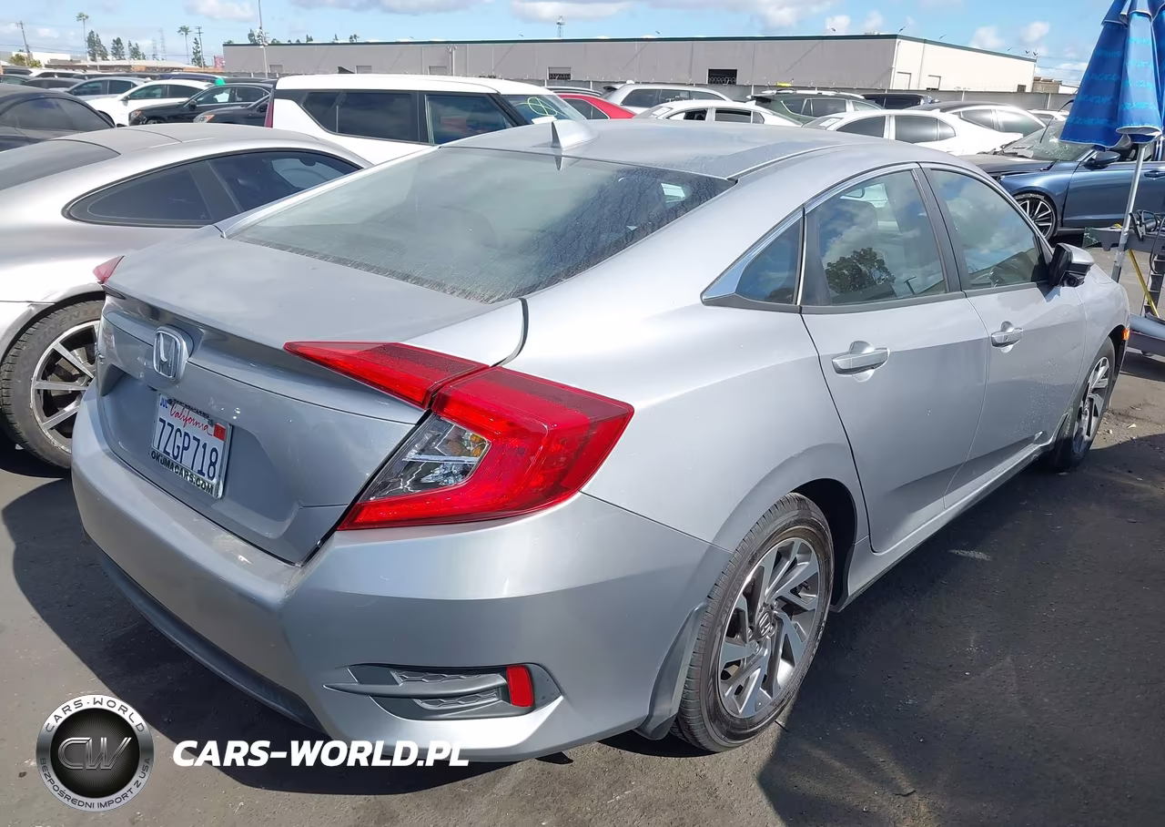 2017 Honda Civic Ex VIN:2HGFC2F72HH520520 - 4