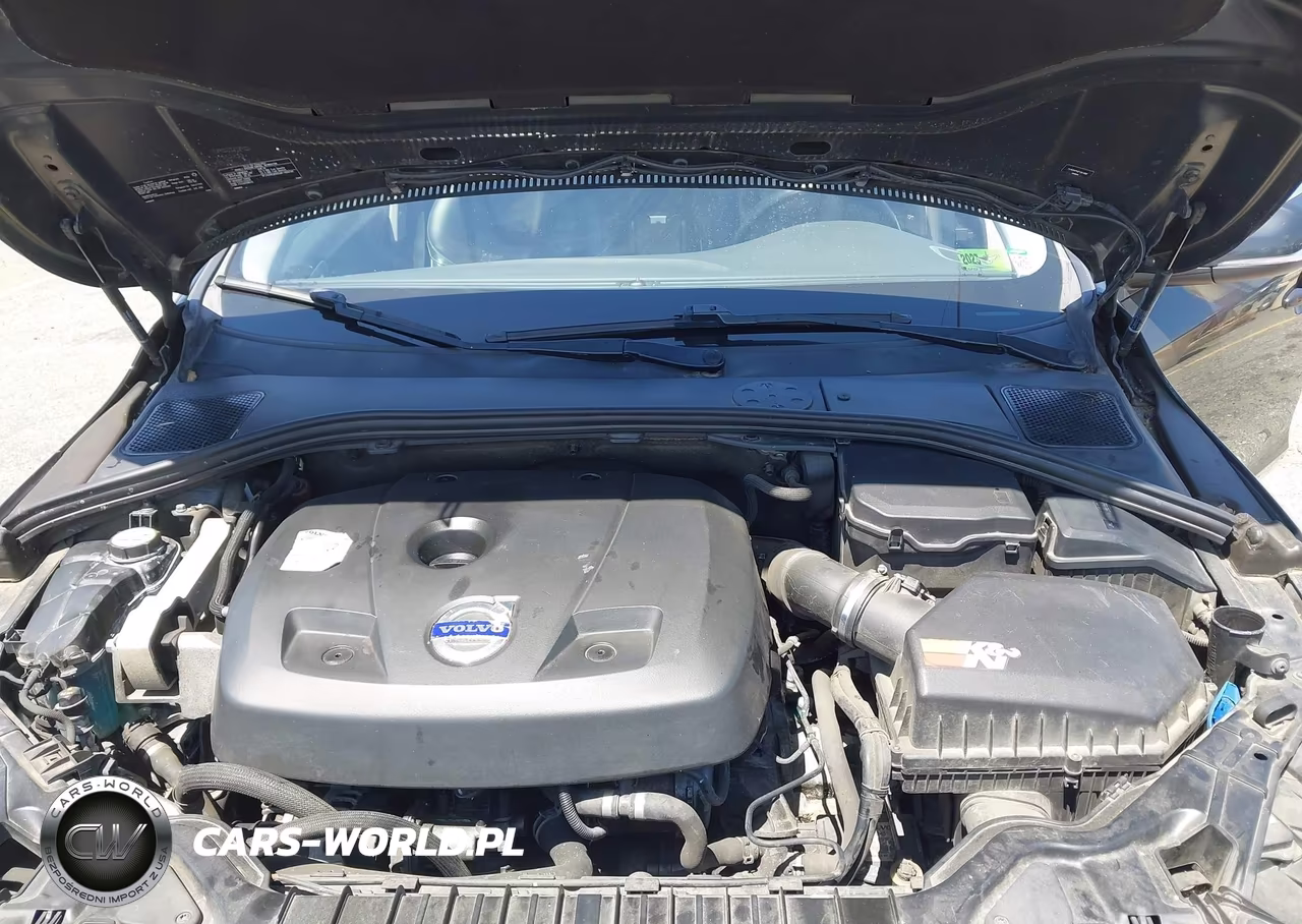 2015 Volvo S60 T5 Platinum VIN:YV140MFM2F1344669 - 10