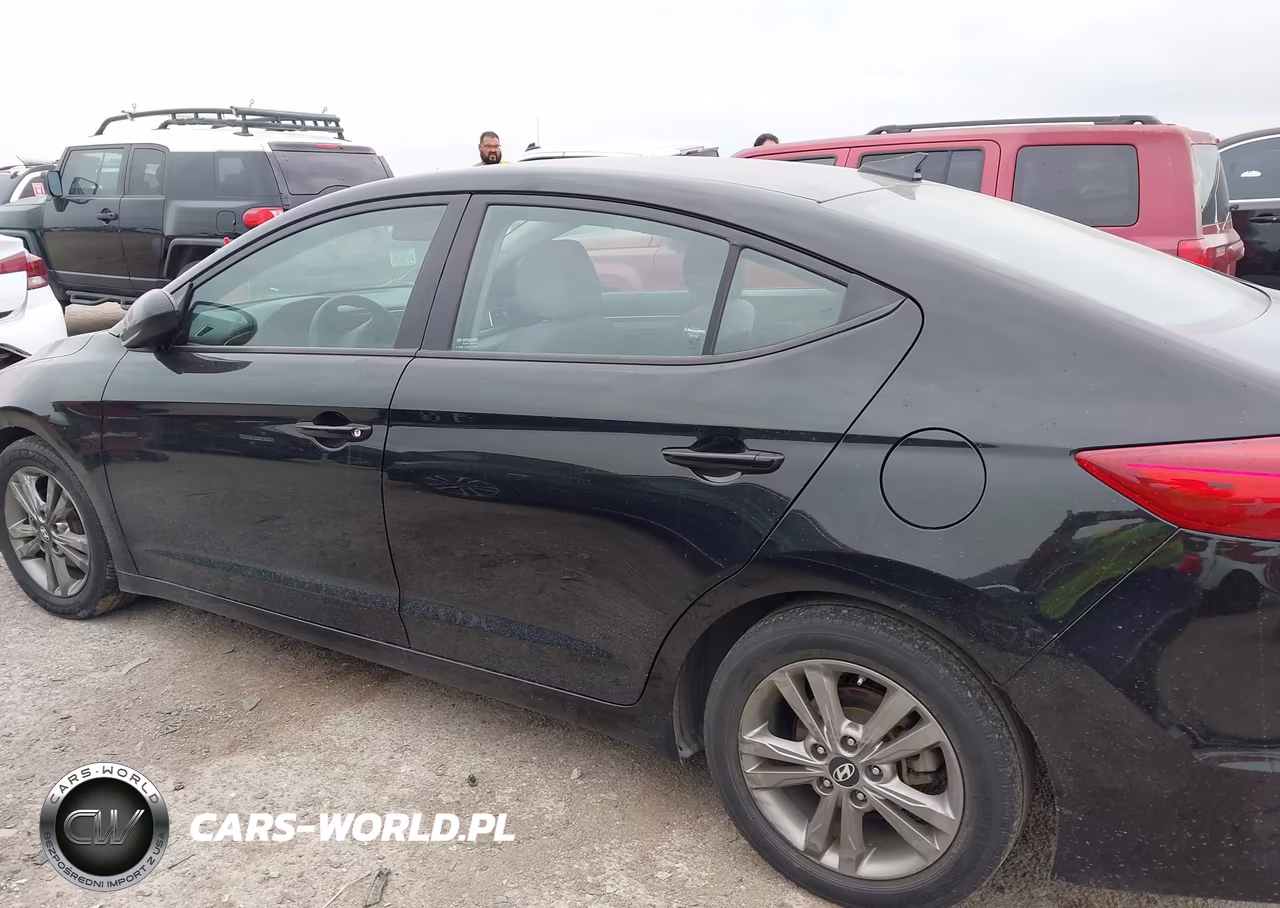 2018 Hyundai Elantra Sel VIN:5NPD84LF0JH268245 - 14