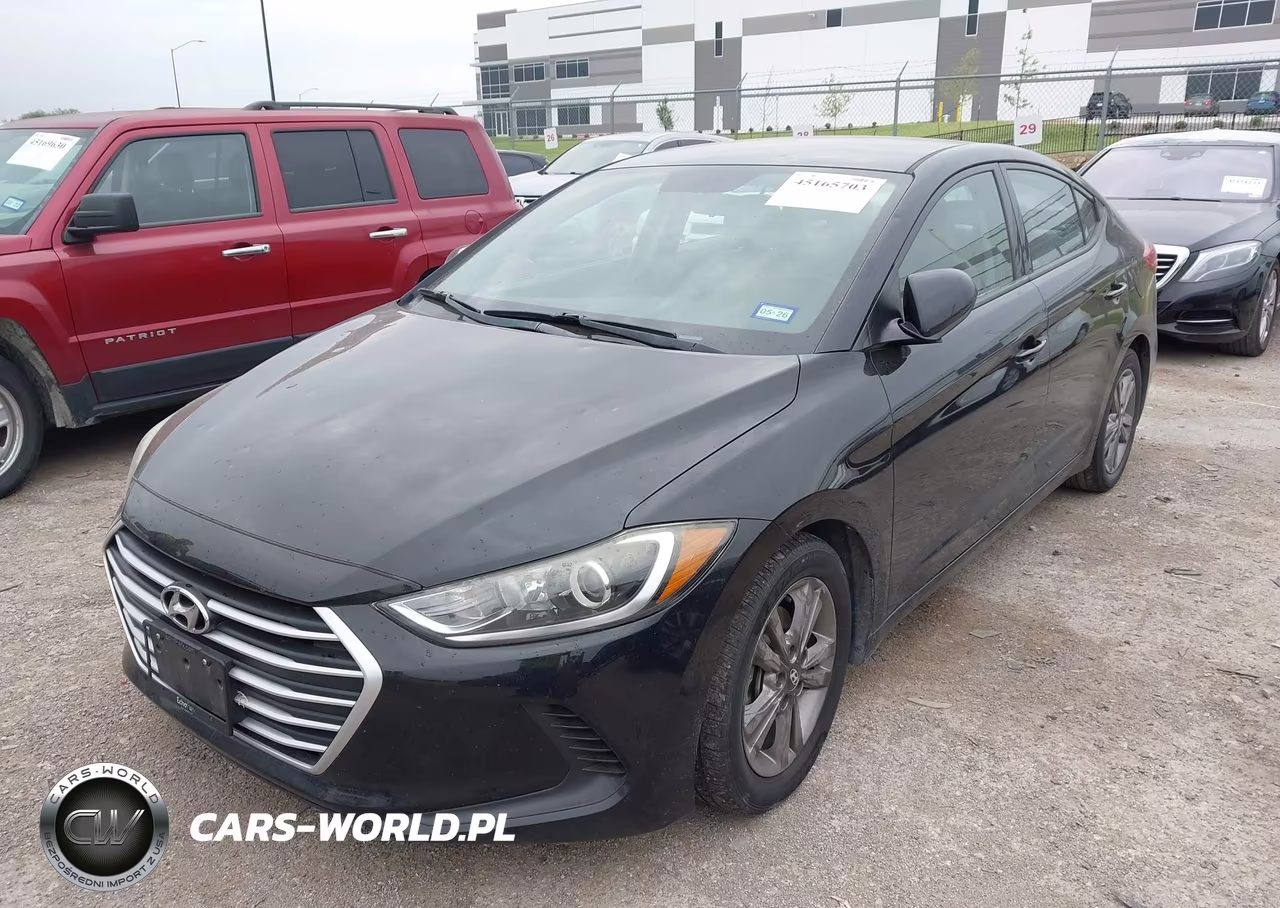 2018 Hyundai Elantra Sel VIN:5NPD84LF0JH268245 - 2