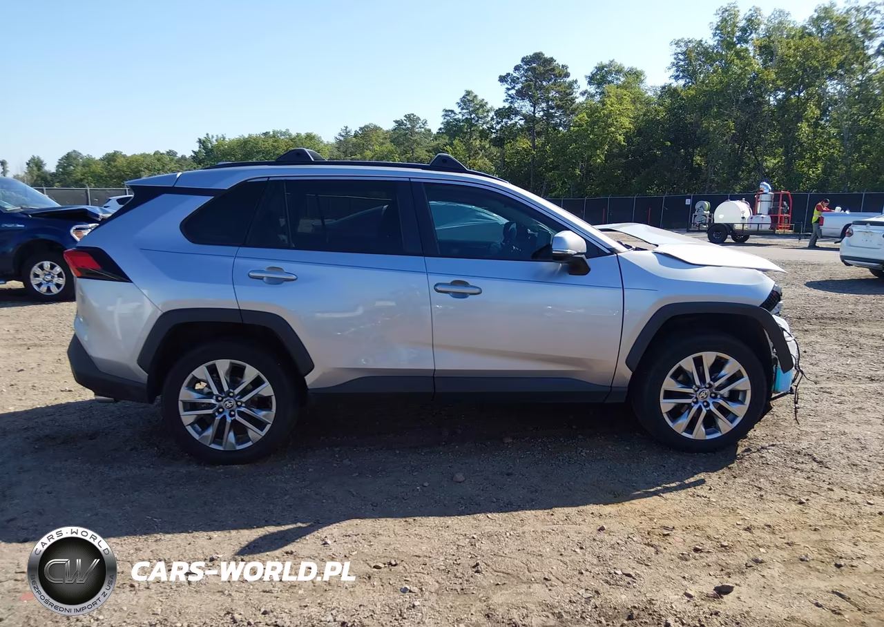 2023 Toyota Rav4 Xle Premium VIN:2T3C1RFV3PC225716 - 14