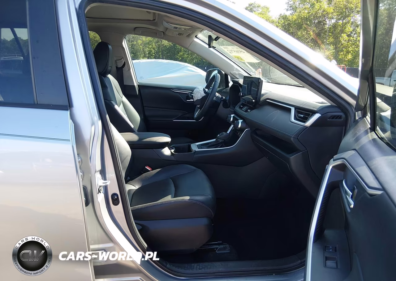 2023 Toyota Rav4 Xle Premium VIN:2T3C1RFV3PC225716 - 5