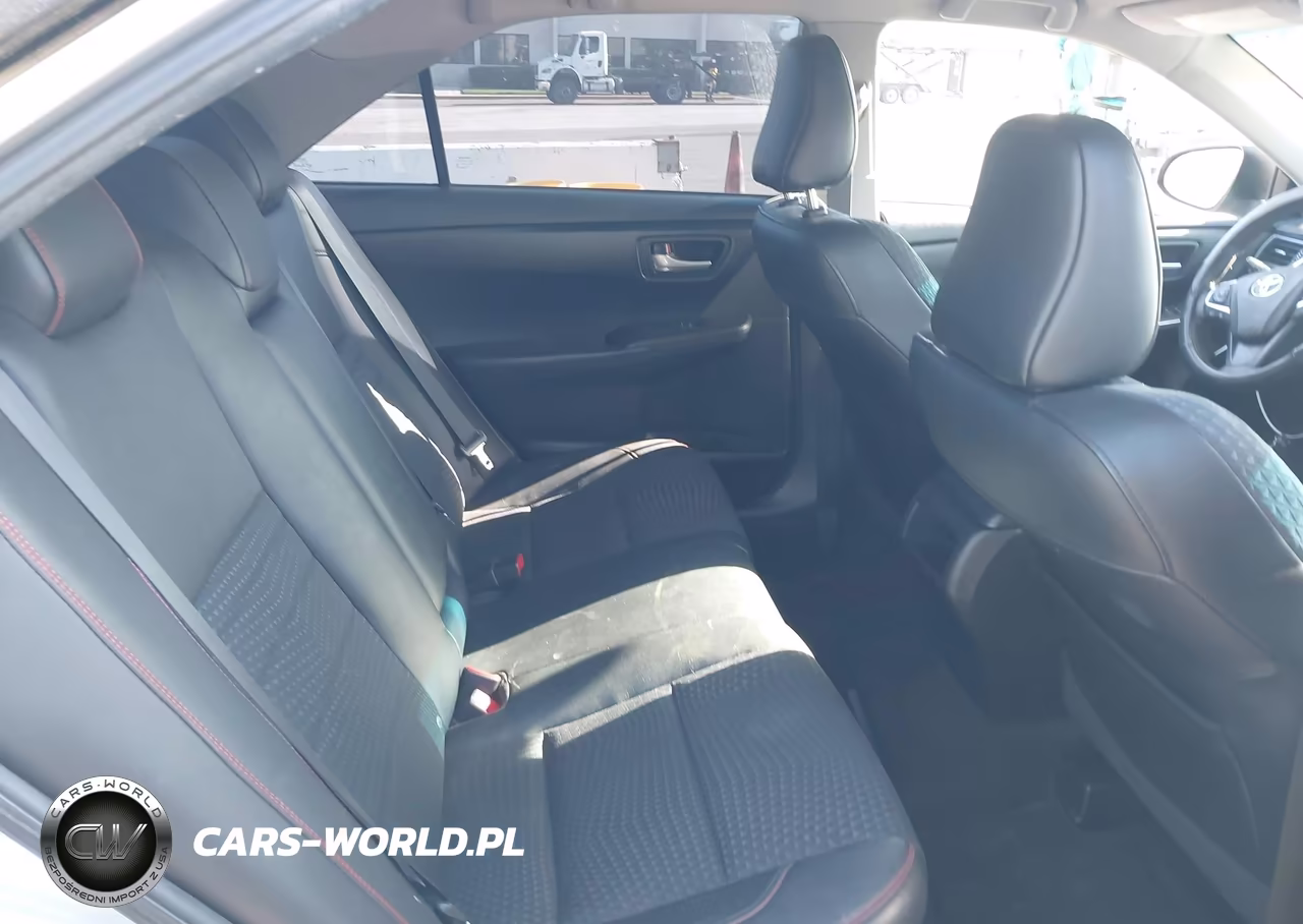 2015 Toyota Camry Se VIN:4T1BF1FK1FU477751 - 8