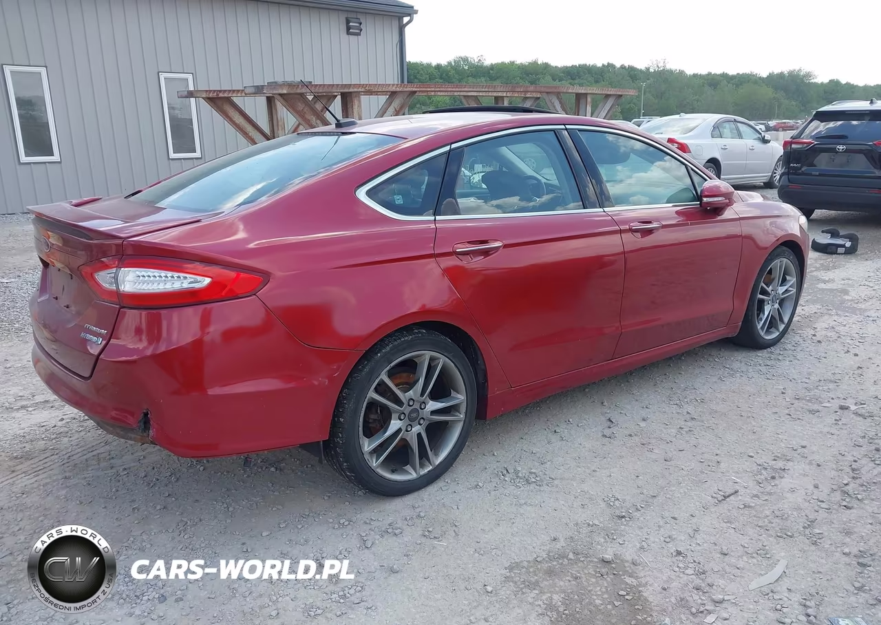 2014 Ford Fusion Titanium VIN:3FA6P0K97ER218547 - 4