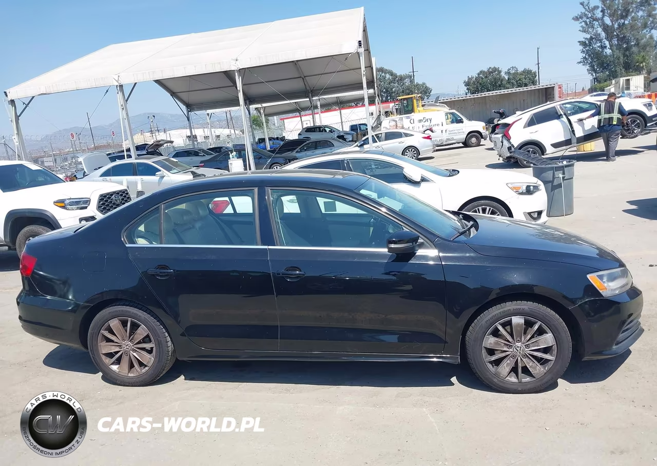 2015 Volkswagen Jetta 1.8T Se VIN:3VWD17AJXFM357204 - 13