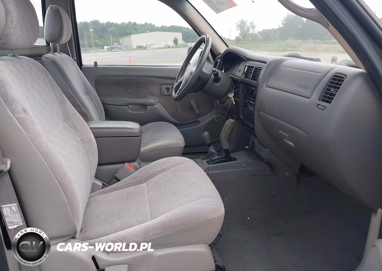 2001 Toyota Tacoma VIN:5TEPM62N71Z803517 - 5