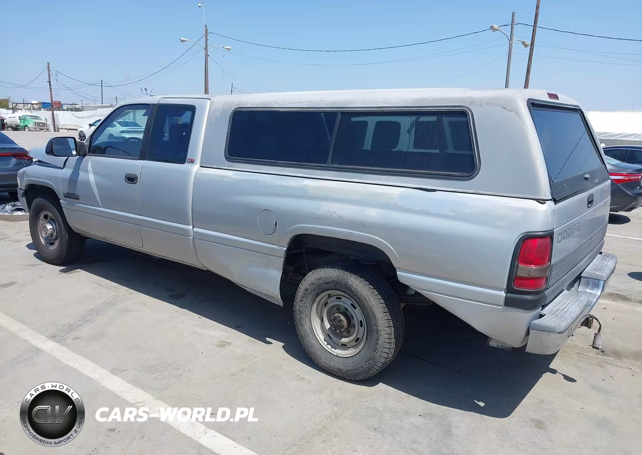 1996 Dodge Ram 2500 VIN:1B7KC23C9TJ107628 - 3