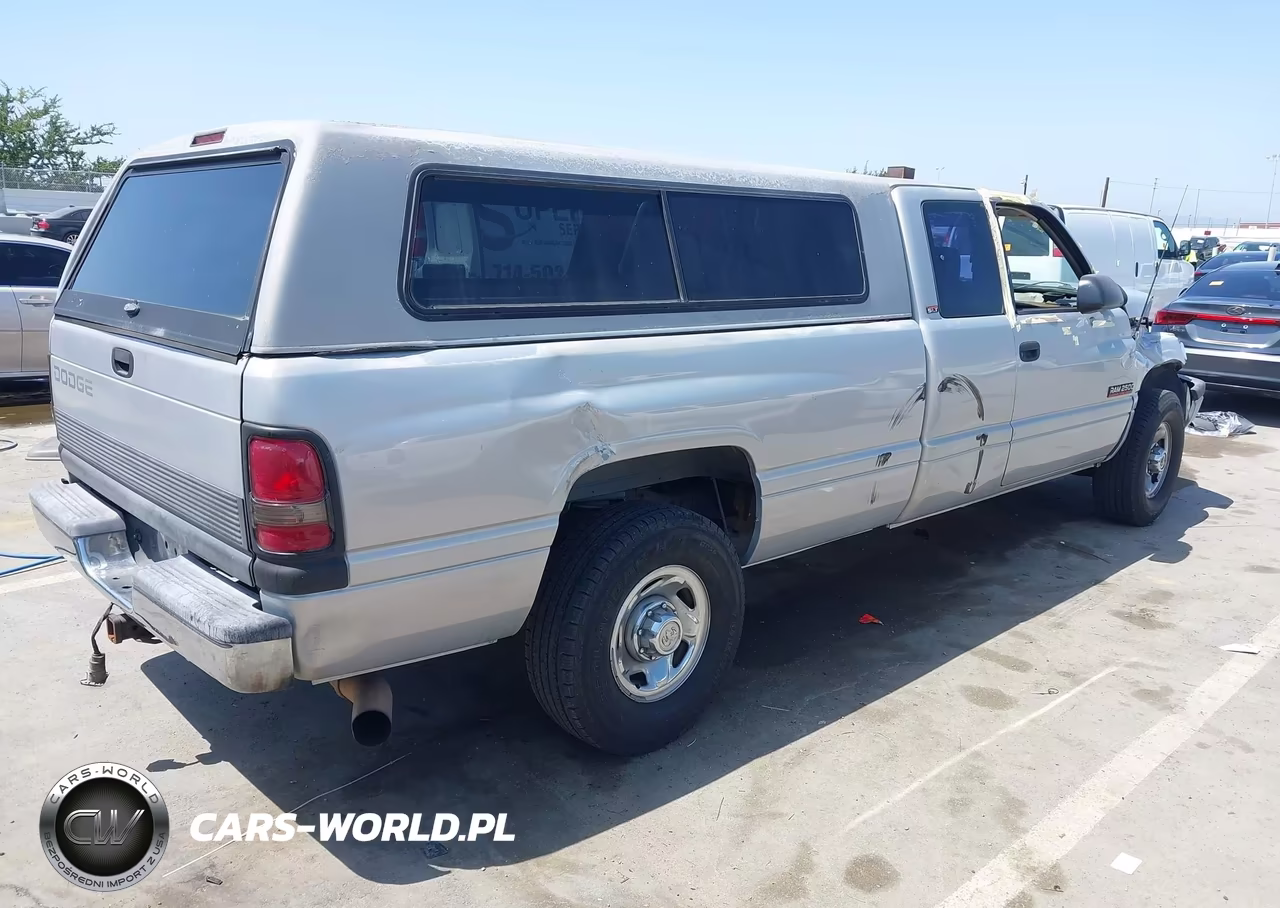 1996 Dodge Ram 2500 VIN:1B7KC23C9TJ107628 - 4