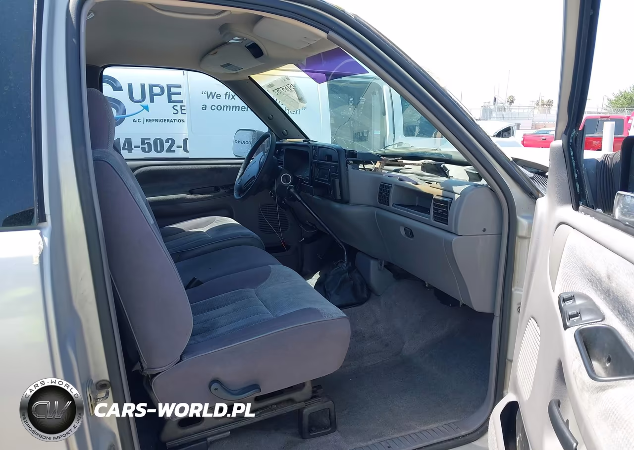 1996 Dodge Ram 2500 VIN:1B7KC23C9TJ107628 - 5