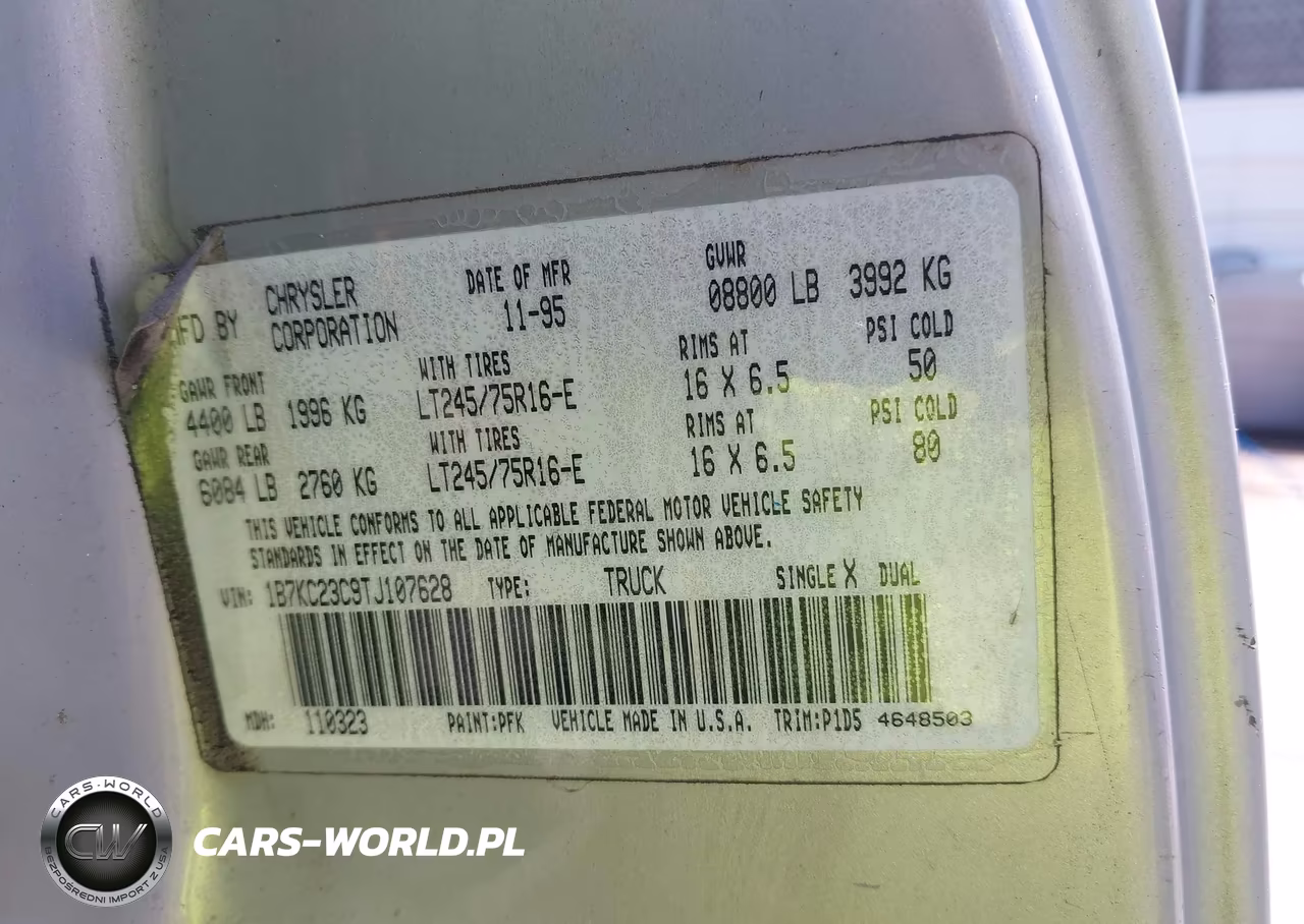 1996 Dodge Ram 2500 VIN:1B7KC23C9TJ107628 - 9
