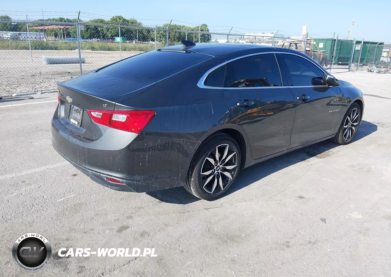 2018 Chevrolet Malibu Lt VIN:1G1ZD5ST9JF111444 - 4