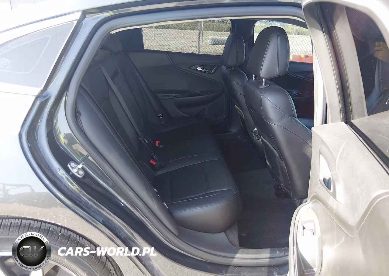 2018 Chevrolet Malibu Lt VIN:1G1ZD5ST9JF111444 - 8
