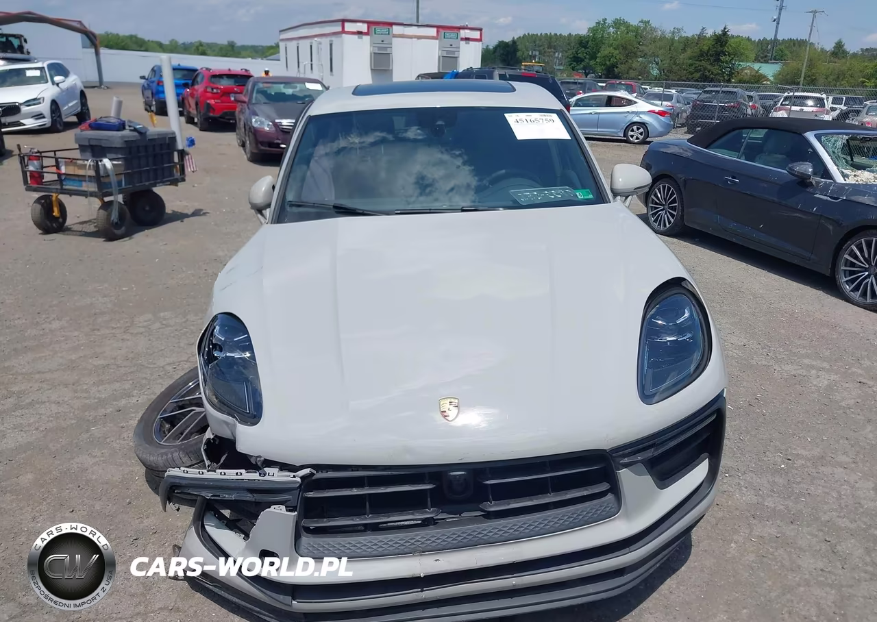 2025 Porsche Macan T VIN:WP1AA2A5XSLB02154 - 12