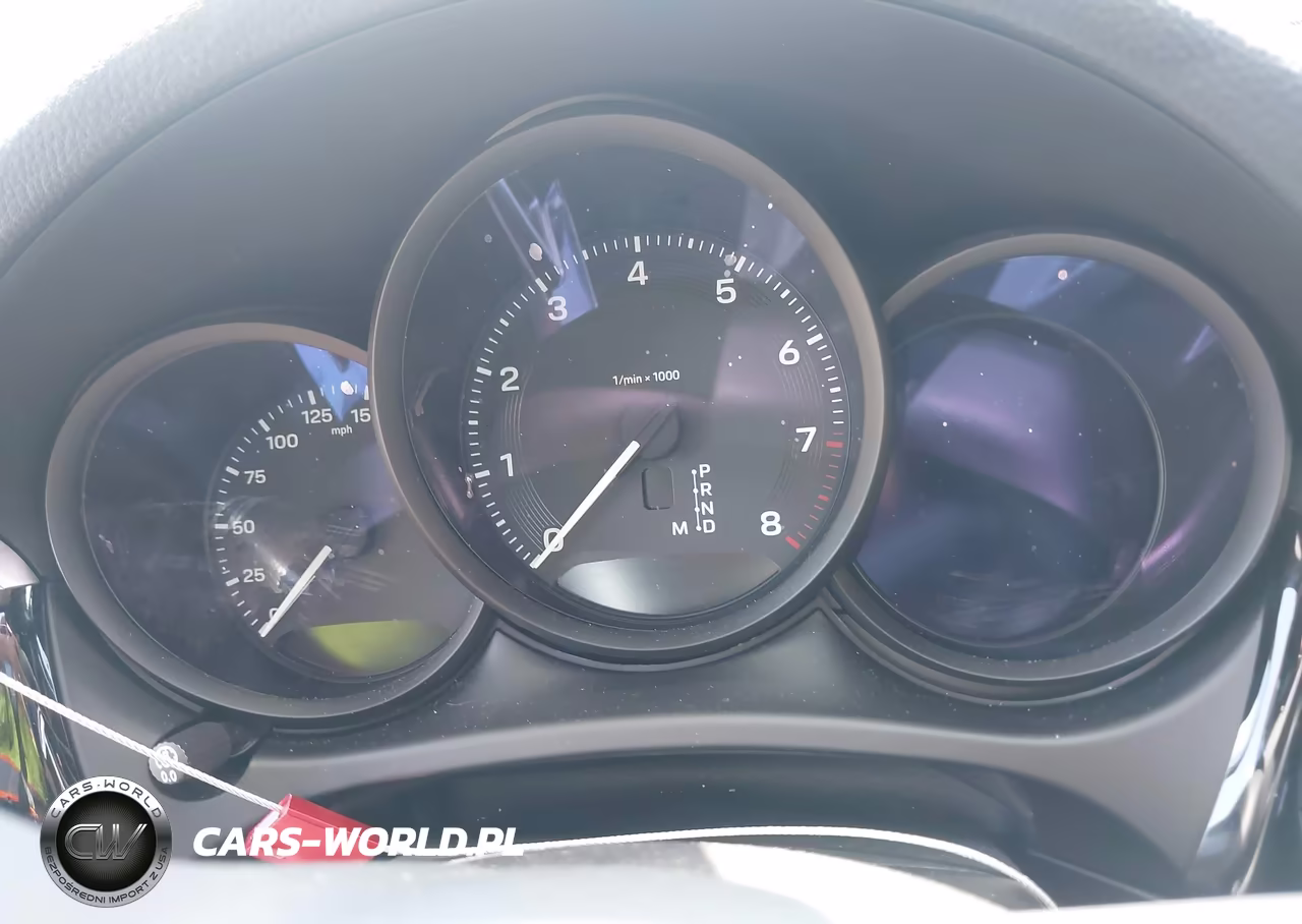 2025 Porsche Macan T VIN:WP1AA2A5XSLB02154 - 15