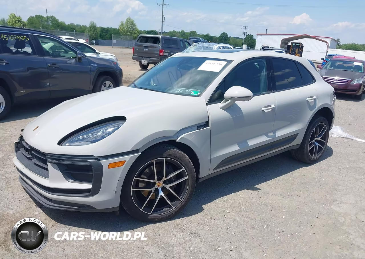 2025 Porsche Macan T VIN:WP1AA2A5XSLB02154 - 2