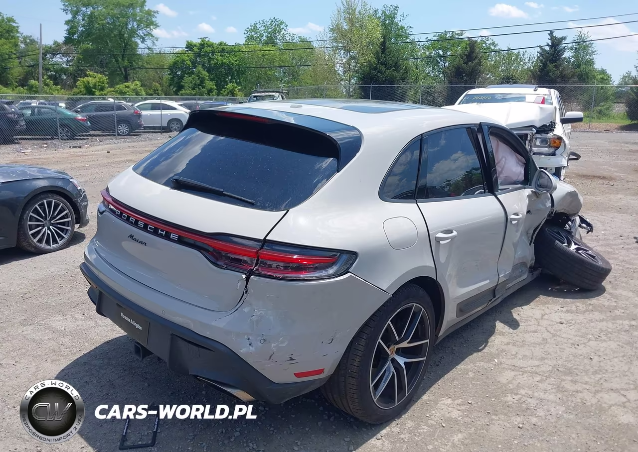 2025 Porsche Macan T VIN:WP1AA2A5XSLB02154 - 4