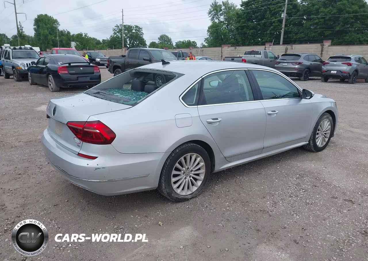 2017 Volkswagen Passat 1.8T Se VIN:1VWBT7A31HC000243 - 4