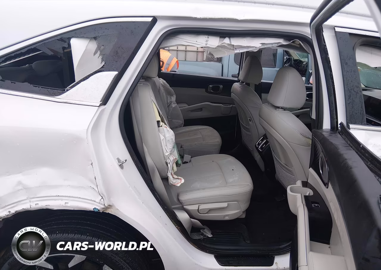 2025 Kia Sorento Ex VIN:5XYRHDJF3SG381933 - 8