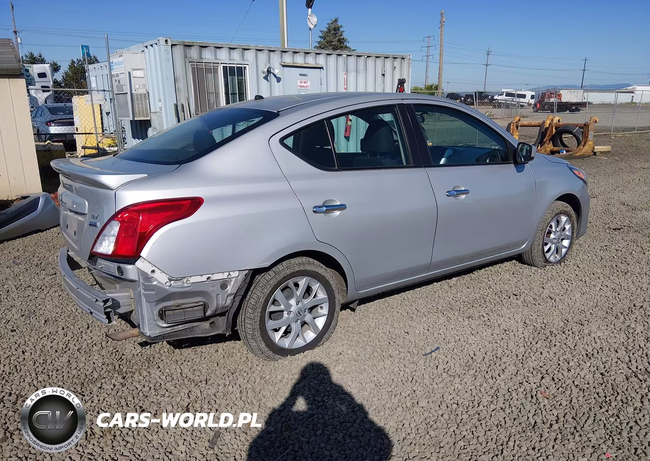 2018 Nissan Versa 1.6 Sv VIN:3N1CN7AP3JL879553 - 4