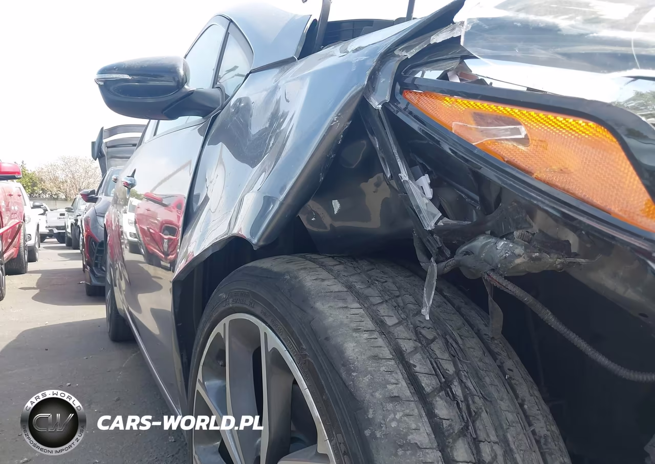 2018 Kia Forte Sx VIN:3KPFN5A31JE231936 - 18