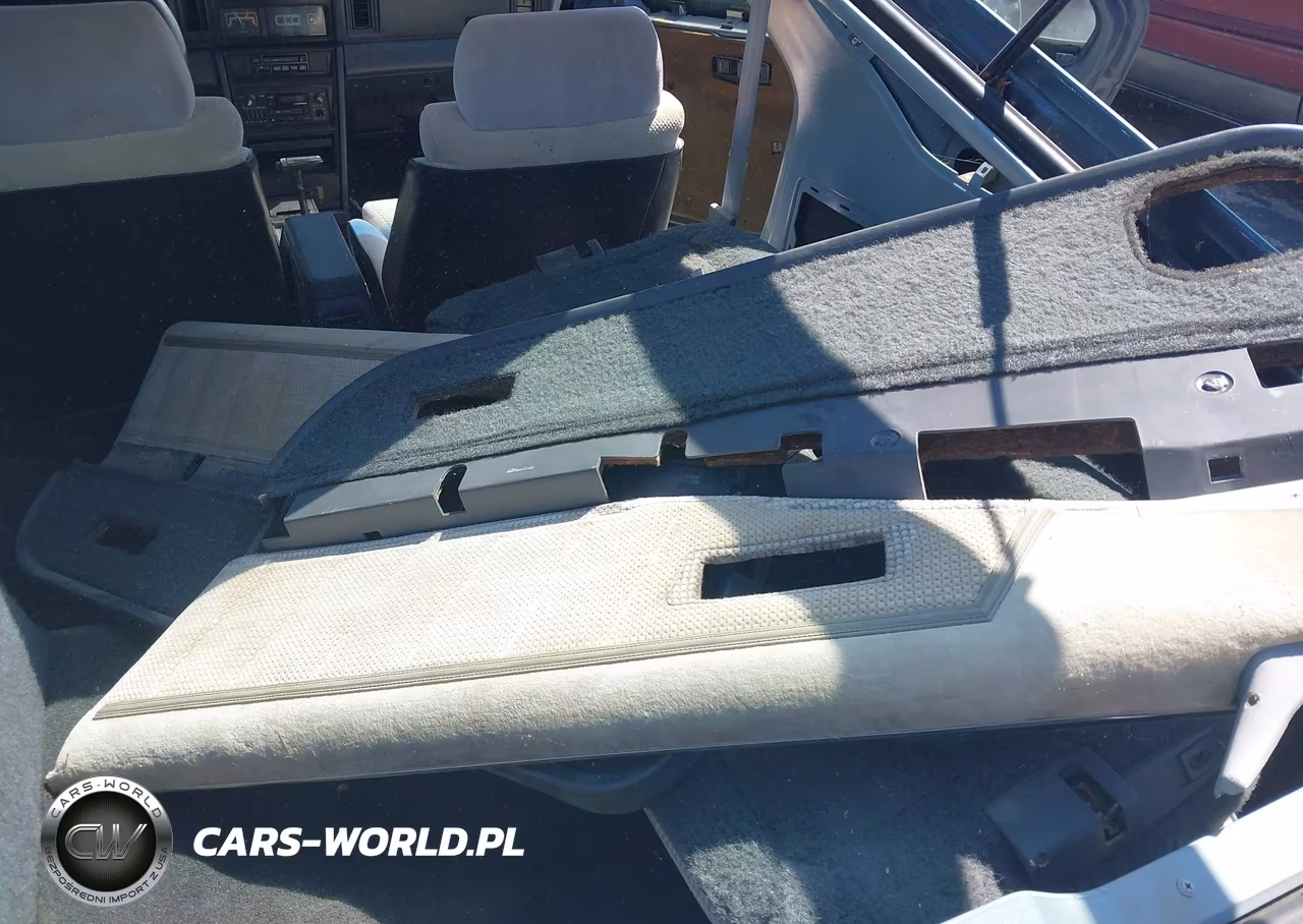 1985 Dodge Daytona Turbo VIN:1B3BA64E7FG152258 - 13