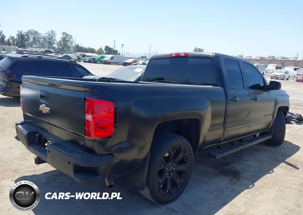 2015 Chevrolet Silverado 1500 1Lt VIN:1GCRCREH0FZ179064 - 4