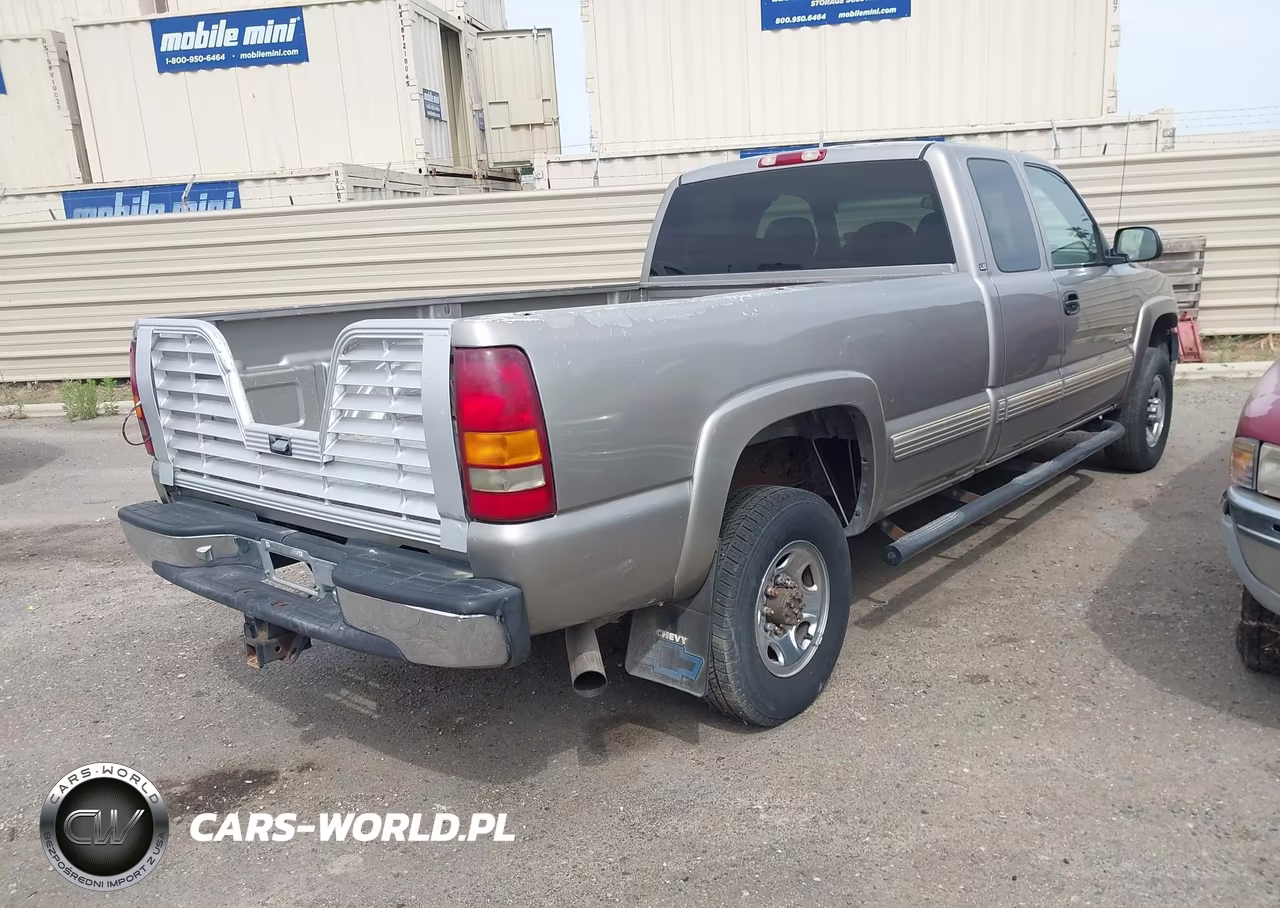 2001 Chevrolet Silverado 2500Hd Ls VIN:1GCHC29171E203912 - 4