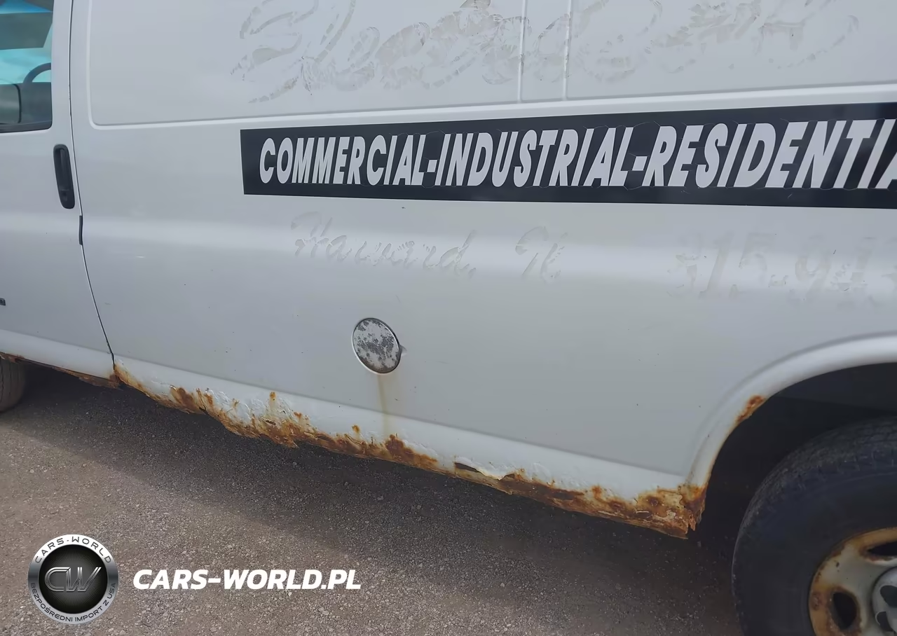 2005 Chevrolet Express VIN:1GCGG29U551263811 - 6