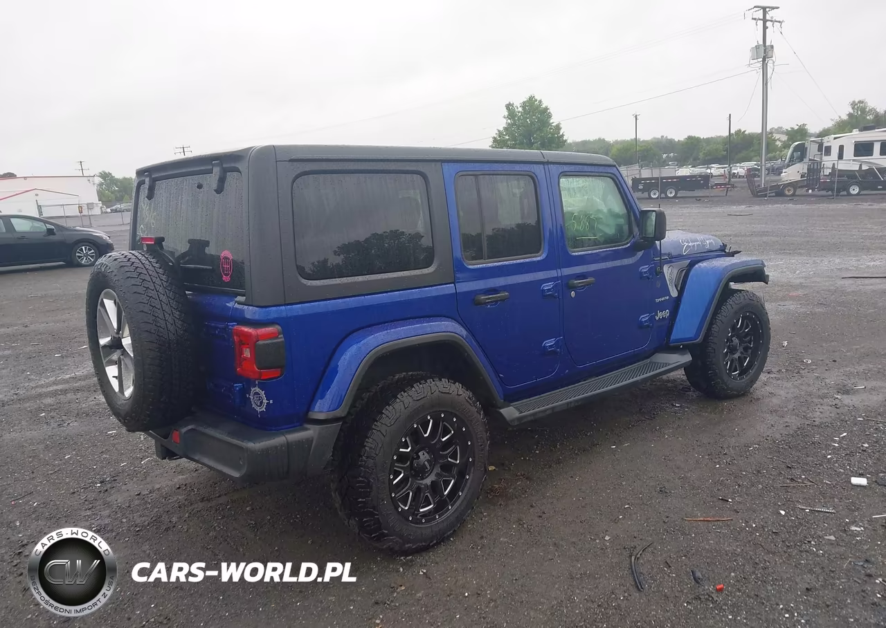 2018 Jeep Wrangler Unlimited Sahara 4X4 VIN:1C4HJXEGXJW244879 - 4