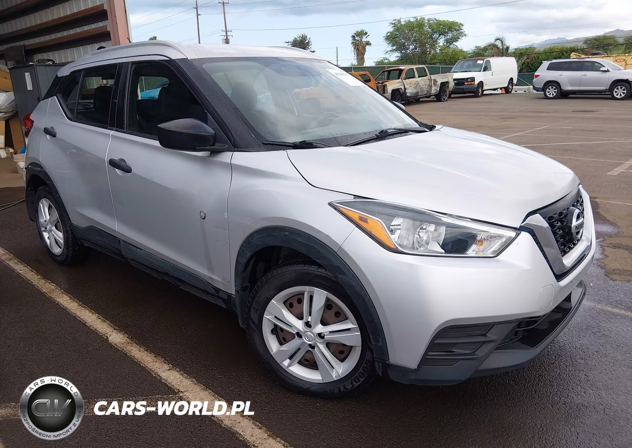 2018 Nissan Kicks S