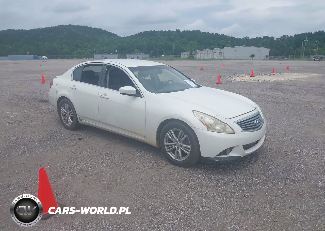 2011 Infiniti G37 Journey – zdjęcie 1 z 11