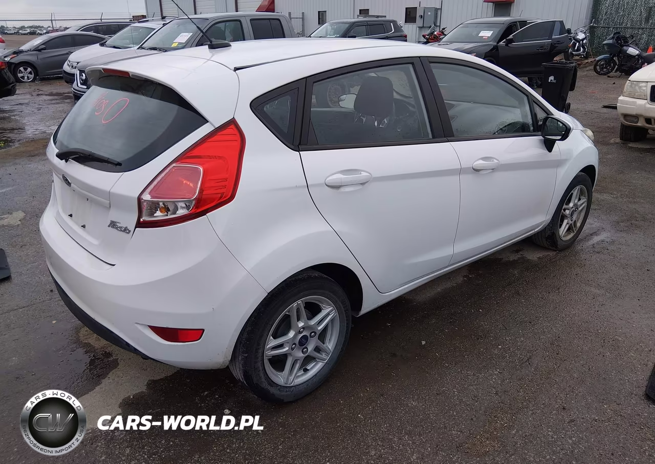 2017 Ford Fiesta Se VIN:3FADP4EJXHM109814 - 4