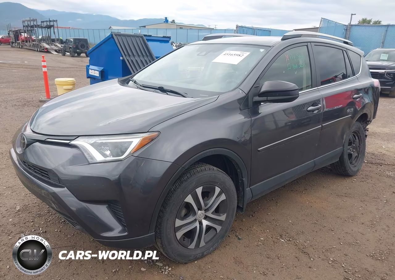 2018 Toyota Rav4 Le VIN:JTMZFREV7JJ744026 - 2