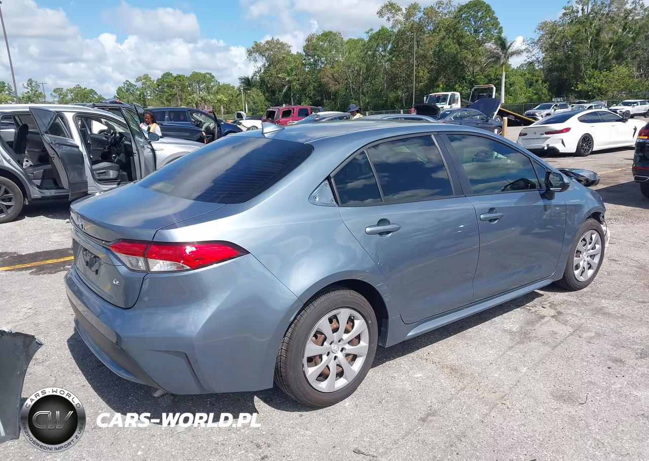 2021 Toyota Corolla Le VIN:JTDEPMAE0MJ126426 - 4