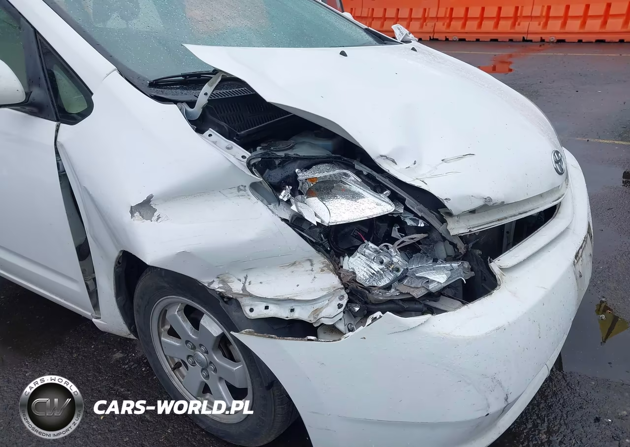 2004 Toyota Prius VIN:JTDKB20U740003467 - 6
