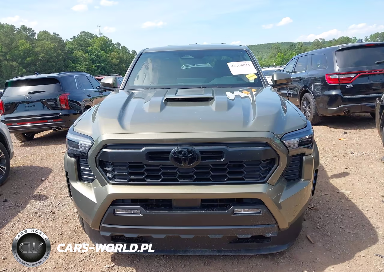 2026 Toyota Tacoma Trd Sport VIN:3TMKB5FN6TM068033 - 13