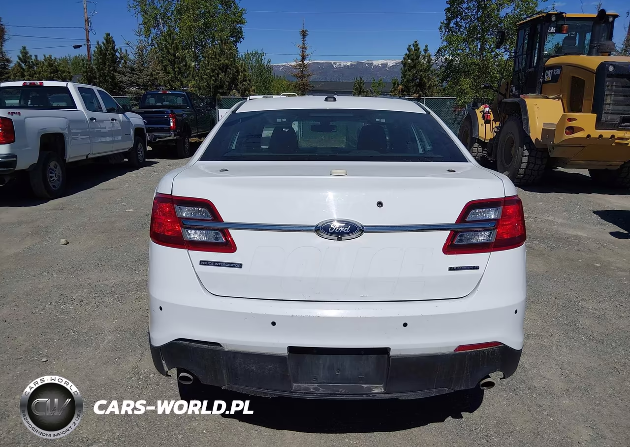 2018 Ford Police Interceptor VIN:1FAHP2L82JG141601 - 16