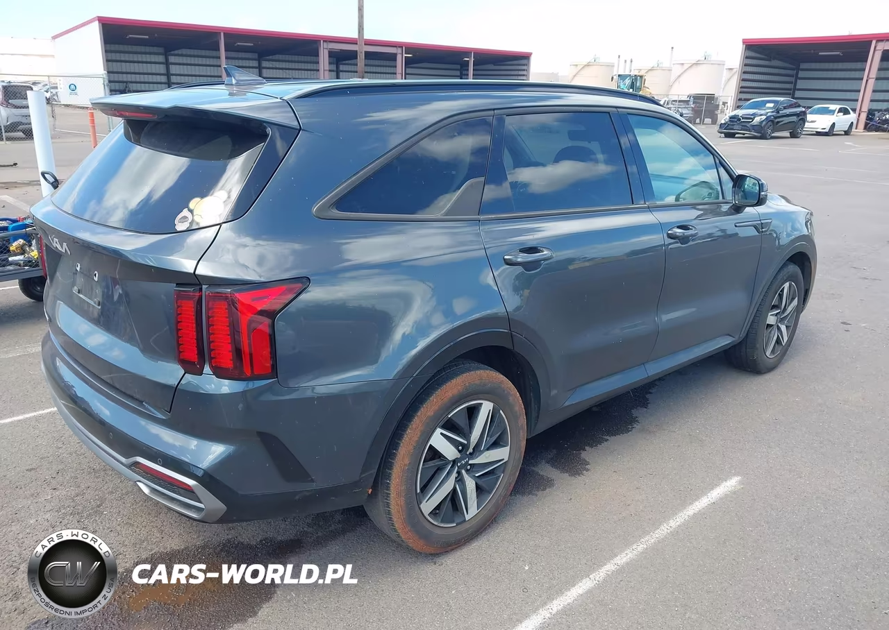 2023 Kia Sorento S VIN:5XYRL4LC0PG190057 - 4