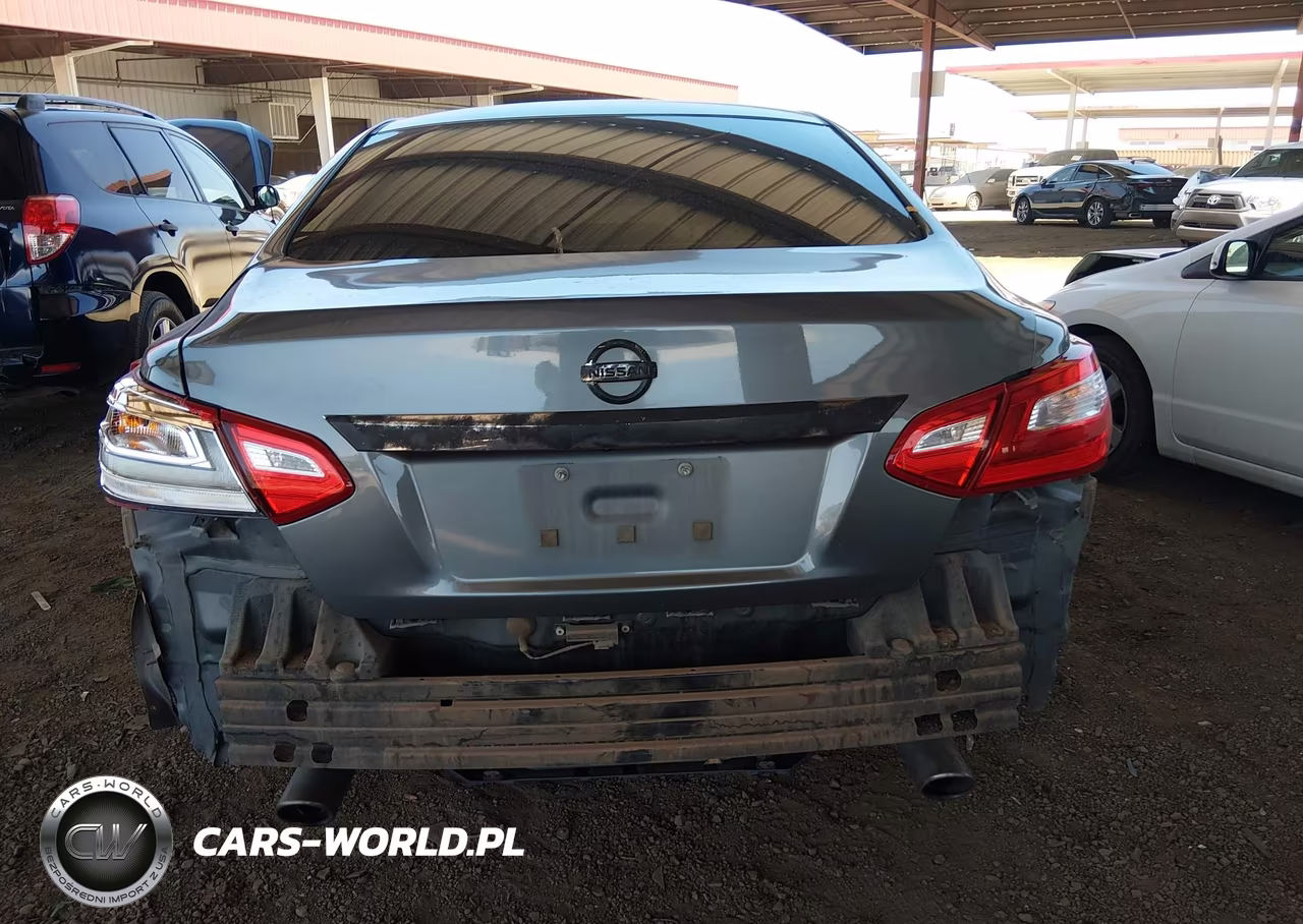 2017 Nissan Altima 2.5 S VIN:1N4AL3AP5HN334134 - 6