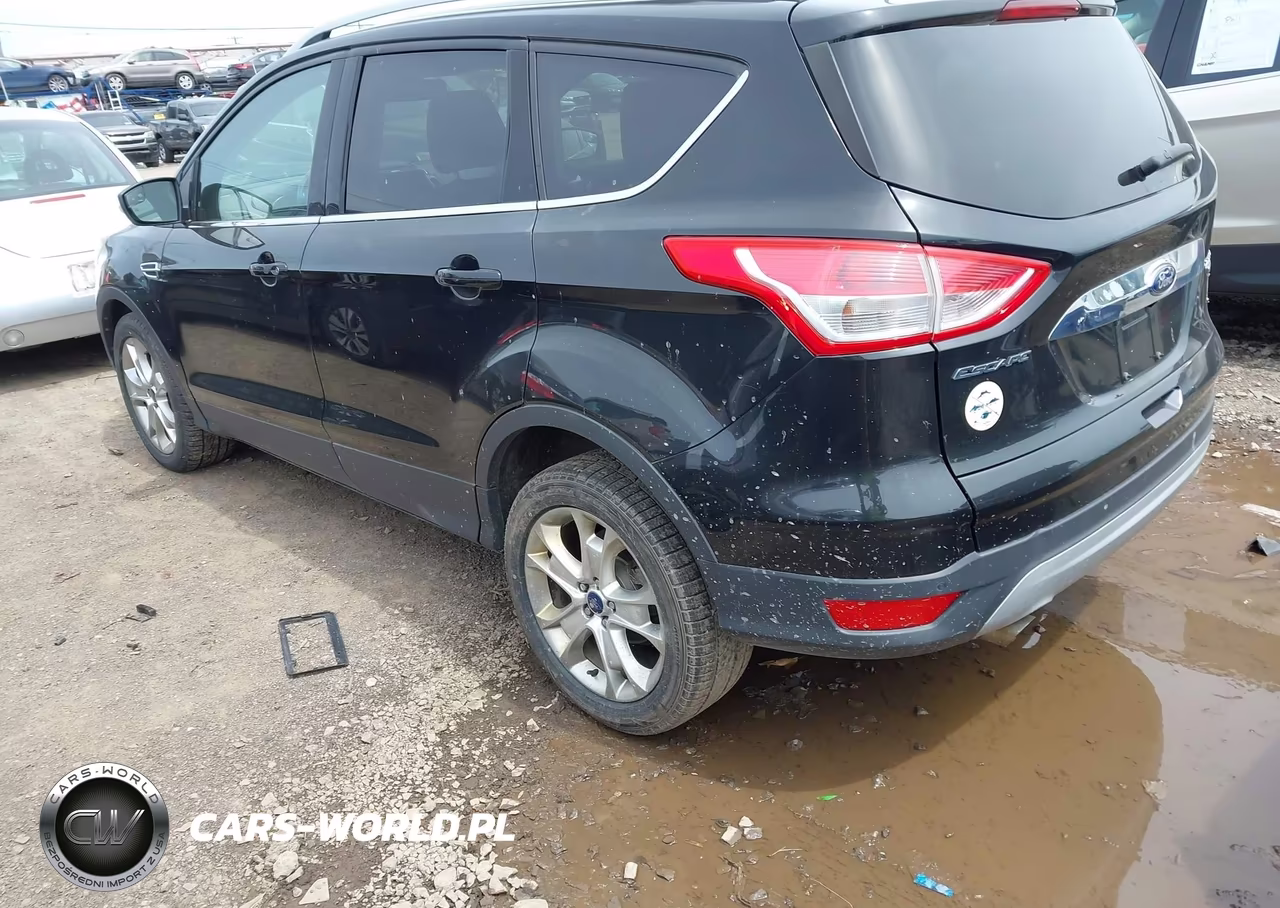 2015 Ford Escape Titanium VIN:1FMCU9J99FUA32798 - 3