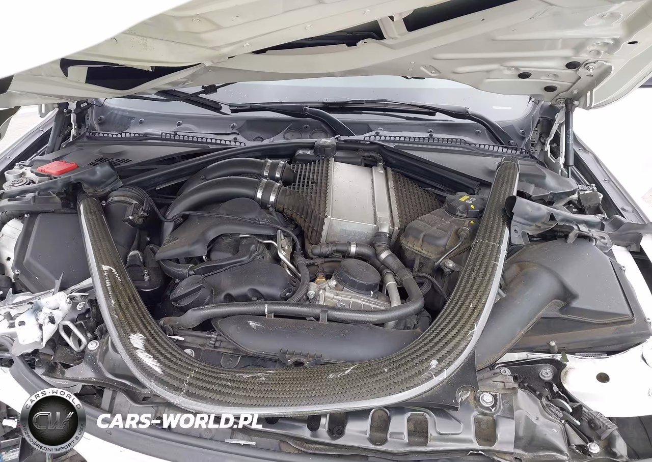 2015 BMW M4 VIN:WBS3R9C57FK334403 - 10