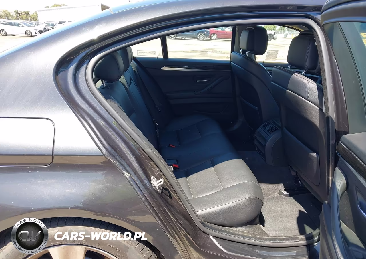 2013 BMW 528I VIN:WBAXG5C51DDY35549 - 8