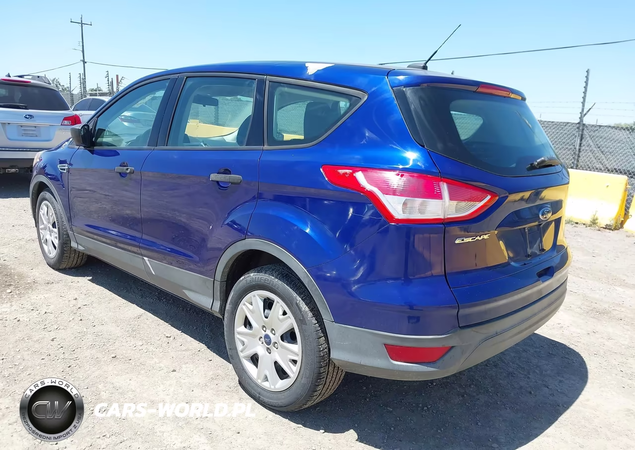 2016 Ford Escape S VIN:1FMCU0F7XGUC12439 - 3